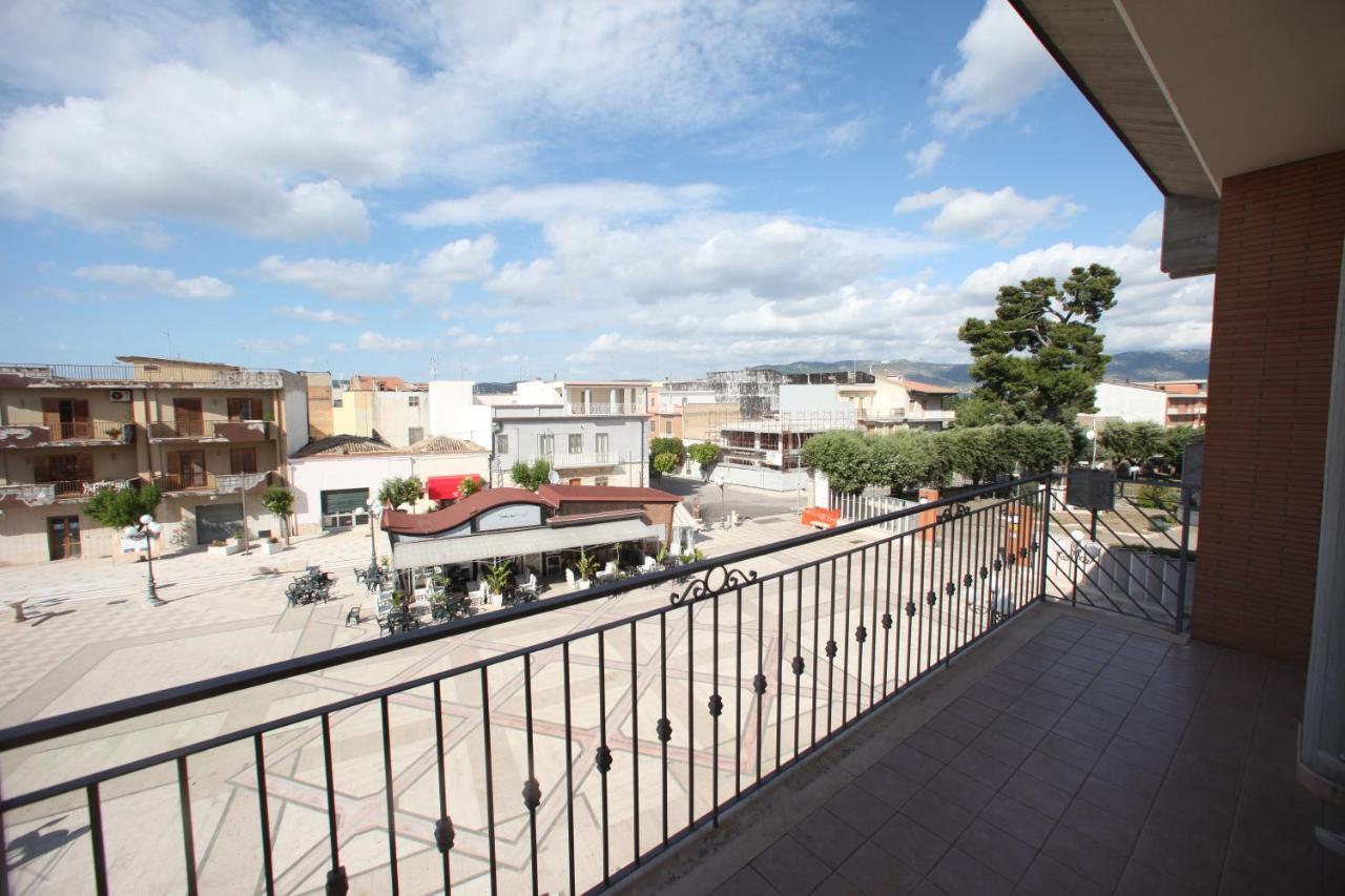 B&B Corso Roma Apricena Exterior photo