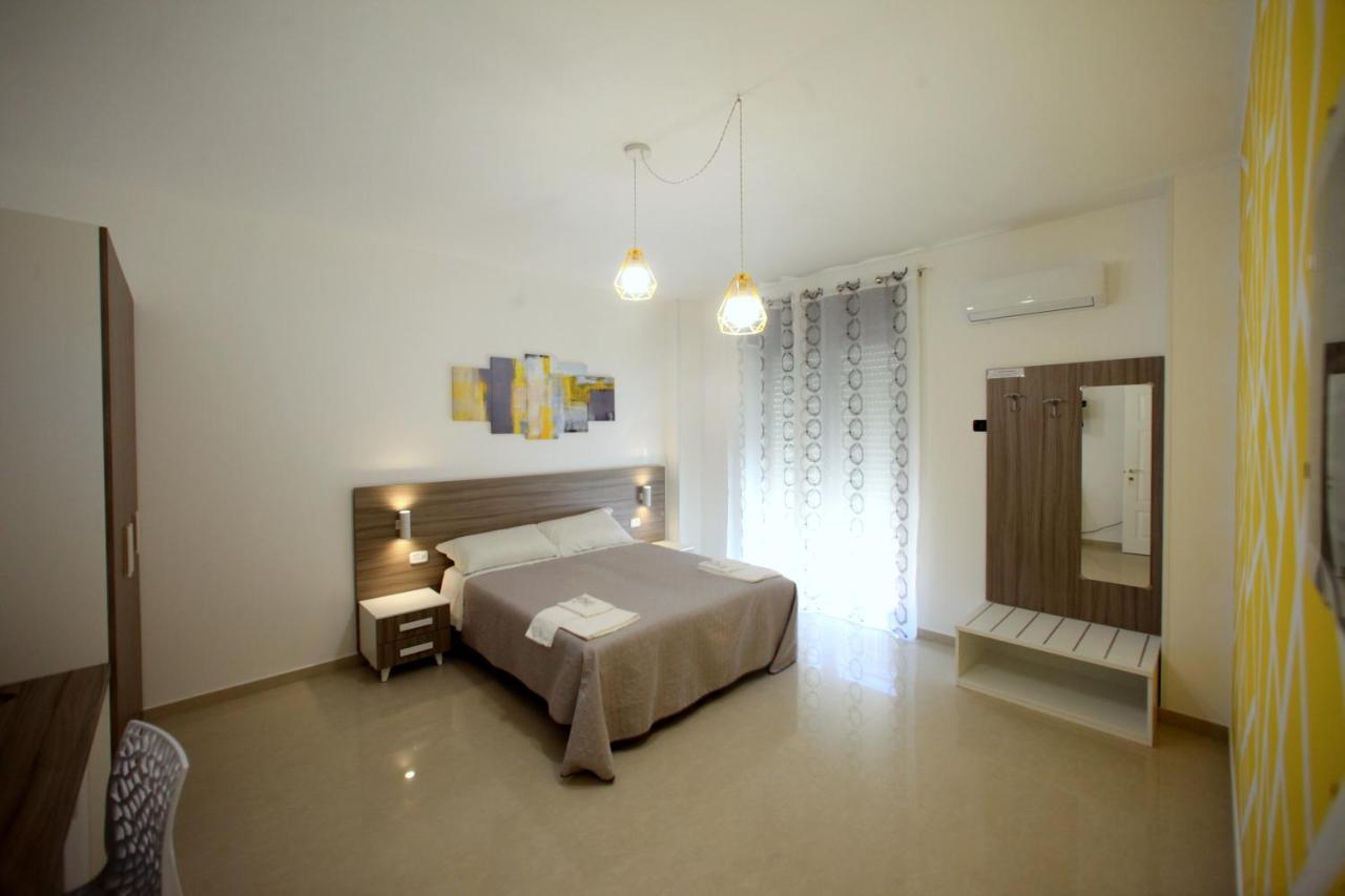 B&B Corso Roma Apricena Exterior photo